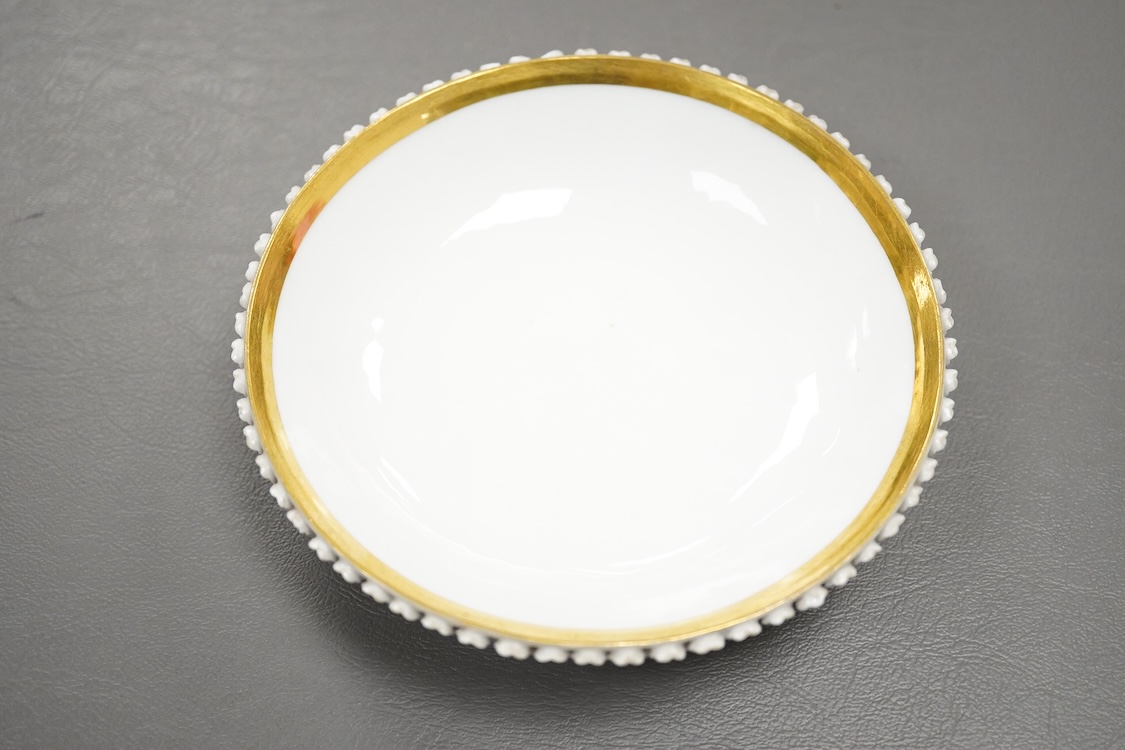 A Meissen ‘’Schneeballen’’ cup and saucer-13.5cm diameter